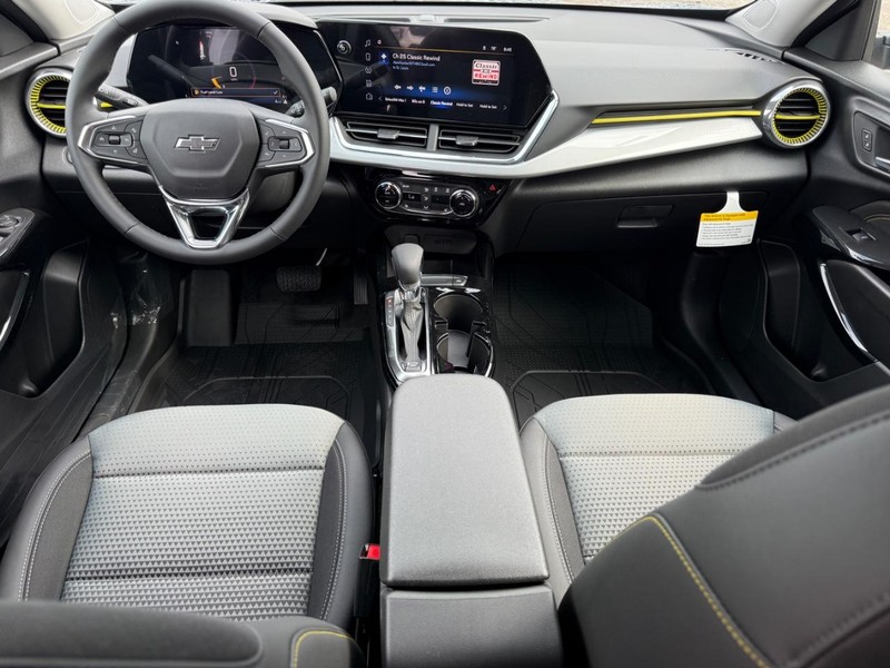 Chevrolet Trax Vehicle Full-screen Gallery Image 6