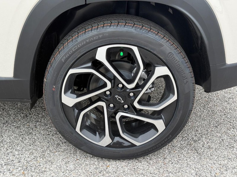Chevrolet Trax Vehicle Full-screen Gallery Image 4