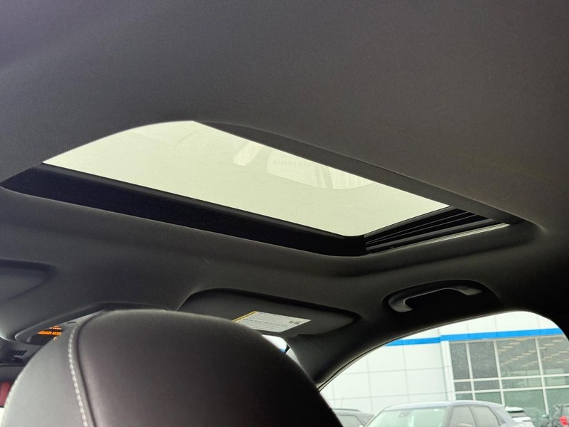 Chevrolet Trax Vehicle Full-screen Gallery Image 6