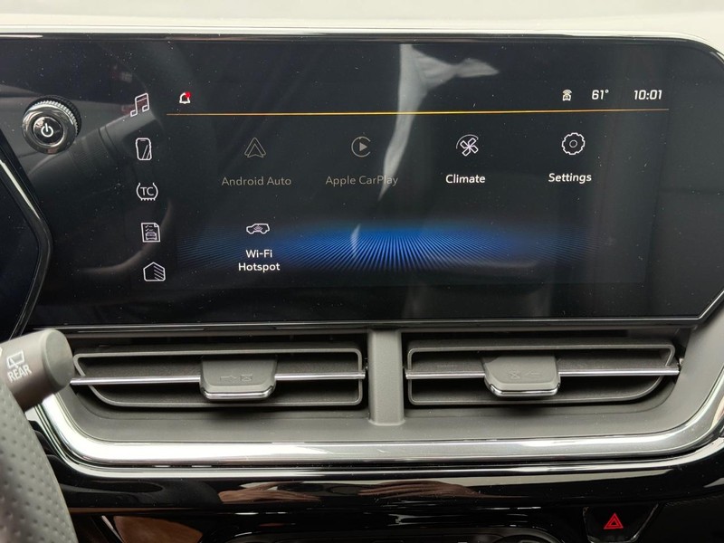 Chevrolet Trax Vehicle Full-screen Gallery Image 12