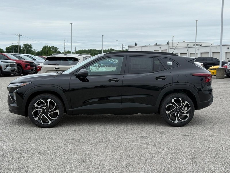 Chevrolet Trax Vehicle Full-screen Gallery Image 2