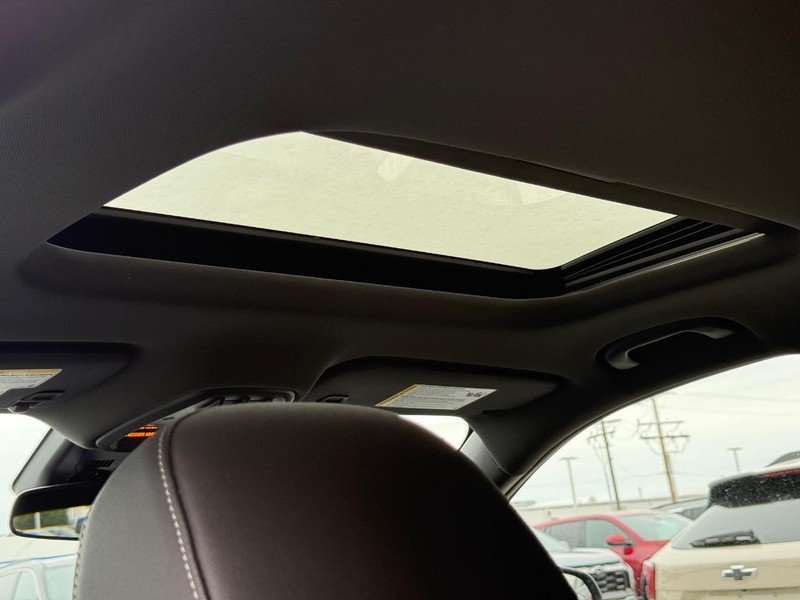 Chevrolet Trax Vehicle Full-screen Gallery Image 6