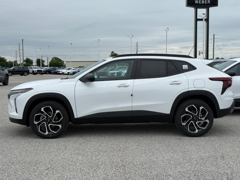 Chevrolet Trax Vehicle Full-screen Gallery Image 2