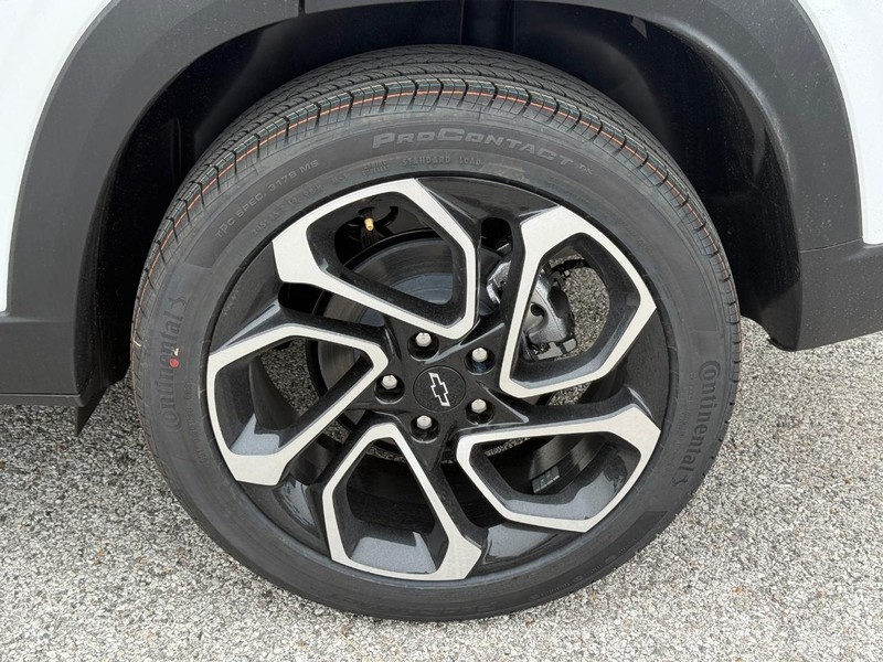 Chevrolet Trax Vehicle Full-screen Gallery Image 4