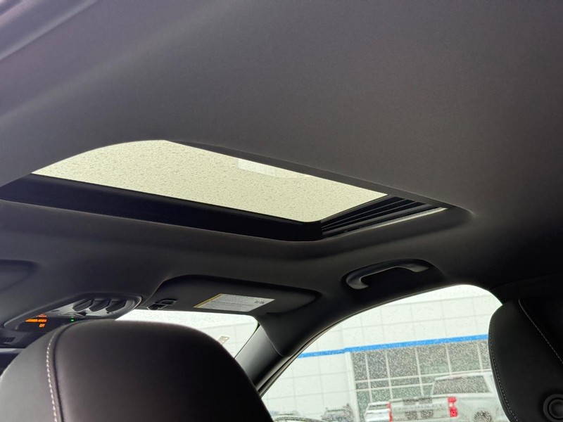 Chevrolet Trax Vehicle Full-screen Gallery Image 6
