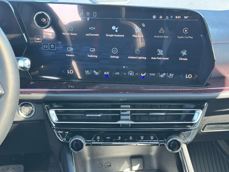 Chevrolet Traverse Vehicle Full-screen Gallery Image 9