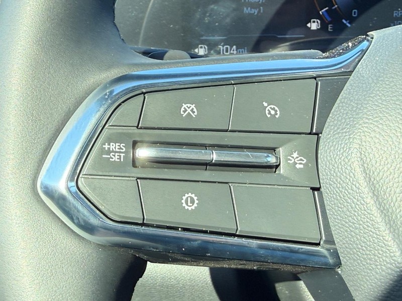 Chevrolet Equinox Vehicle Full-screen Gallery Image 9