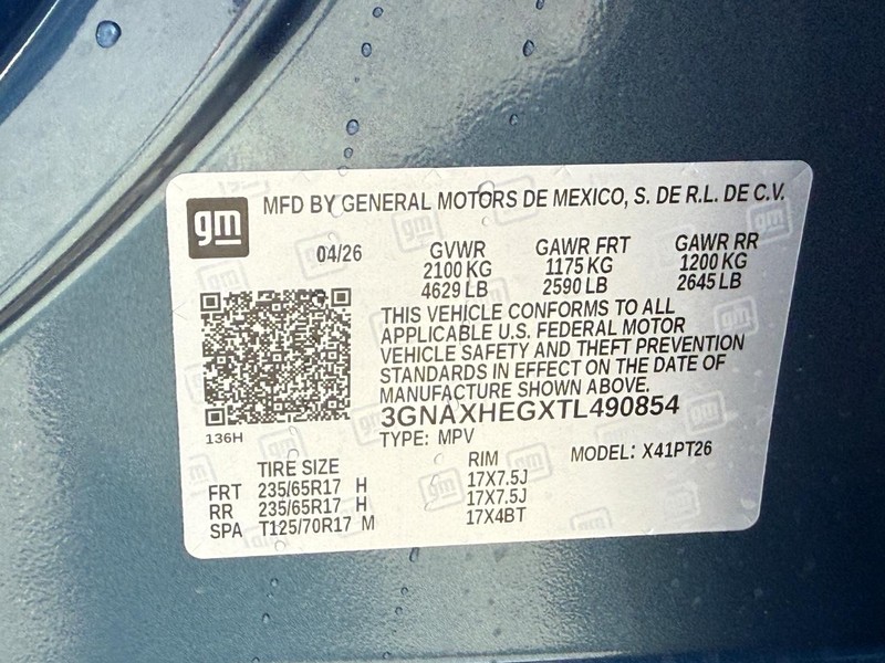 Chevrolet Equinox Vehicle Full-screen Gallery Image 19