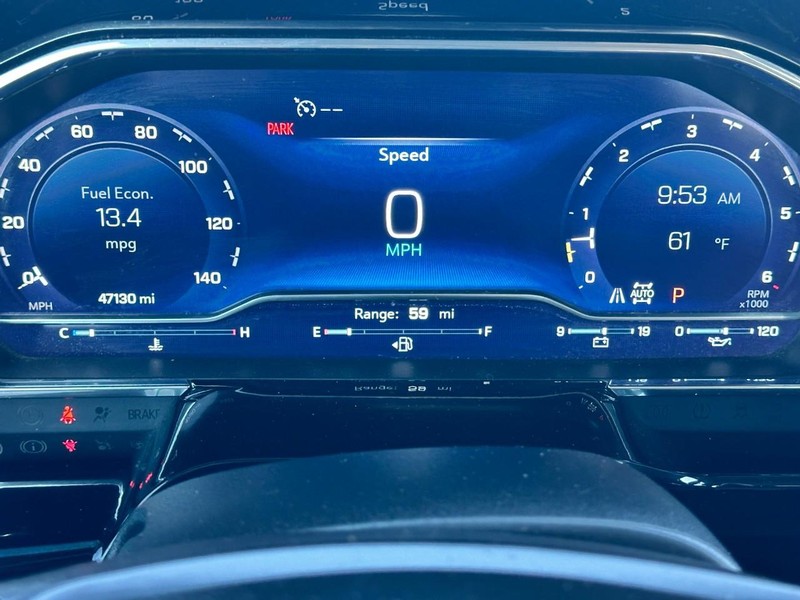Chevrolet Silverado 1500 Vehicle Full-screen Gallery Image 20