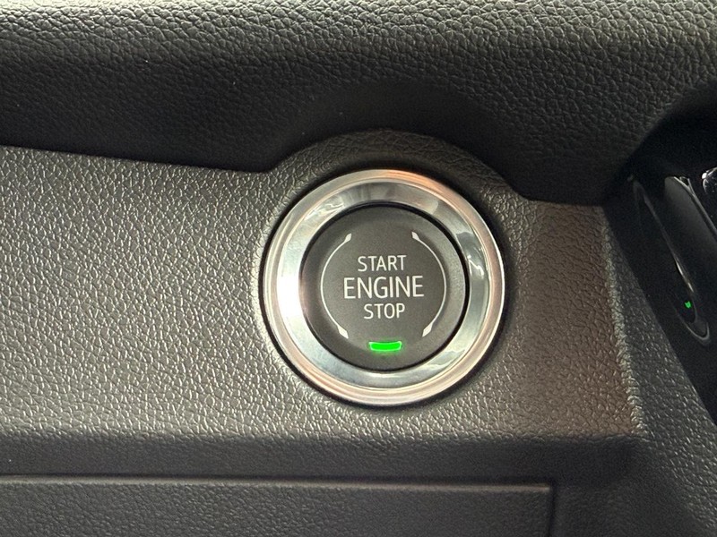 Chevrolet Traverse Vehicle Full-screen Gallery Image 11