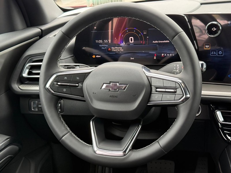 Chevrolet Traverse Vehicle Full-screen Gallery Image 8