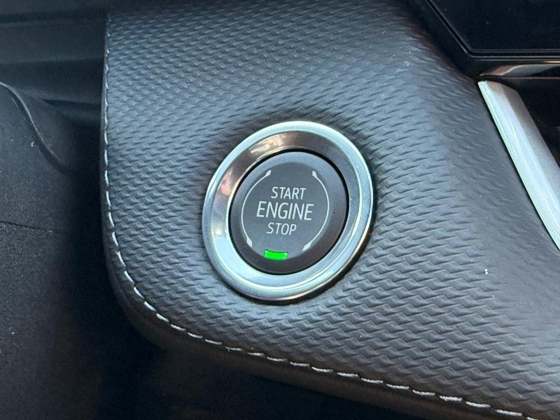 Chevrolet Equinox Vehicle Full-screen Gallery Image 10