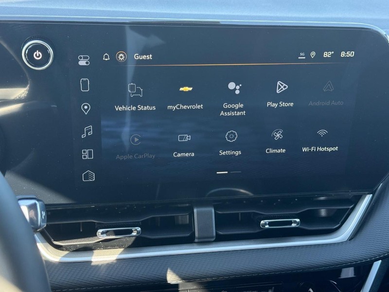 Chevrolet Equinox Vehicle Full-screen Gallery Image 11
