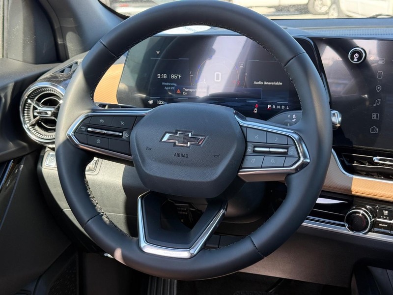 Chevrolet Equinox Vehicle Full-screen Gallery Image 8