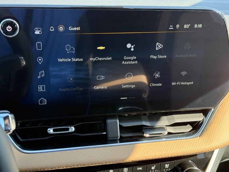 Chevrolet Equinox Vehicle Full-screen Gallery Image 12