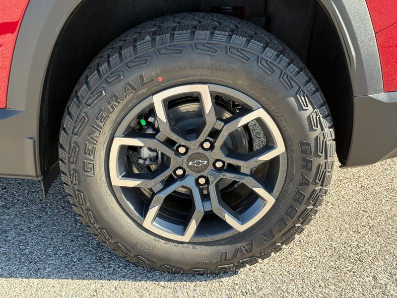 Chevrolet Equinox Vehicle Full-screen Gallery Image 4