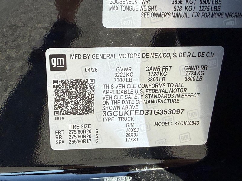Chevrolet Silverado 1500 Vehicle Full-screen Gallery Image 20