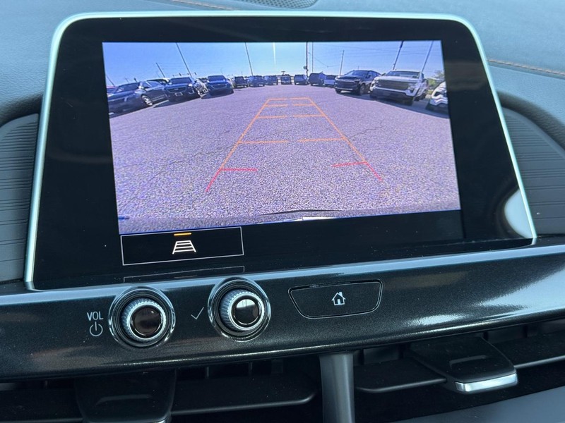 Cadillac CT4 Vehicle Full-screen Gallery Image 18