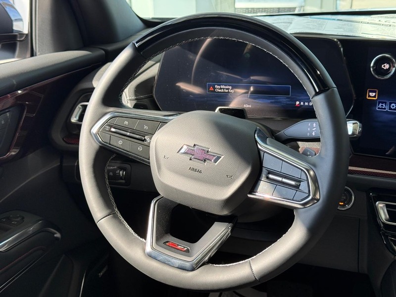Chevrolet Traverse Vehicle Full-screen Gallery Image 9