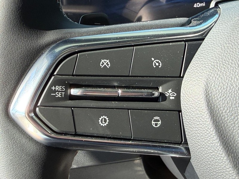 Chevrolet Traverse Vehicle Full-screen Gallery Image 10