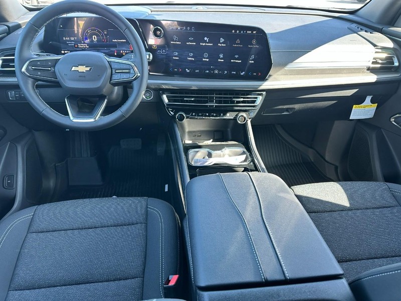 Chevrolet Traverse Vehicle Full-screen Gallery Image 6