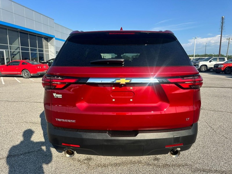 Chevrolet Traverse Vehicle Full-screen Gallery Image 4