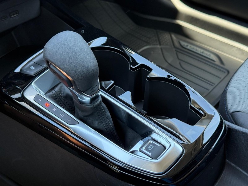 Chevrolet Trax Vehicle Full-screen Gallery Image 14