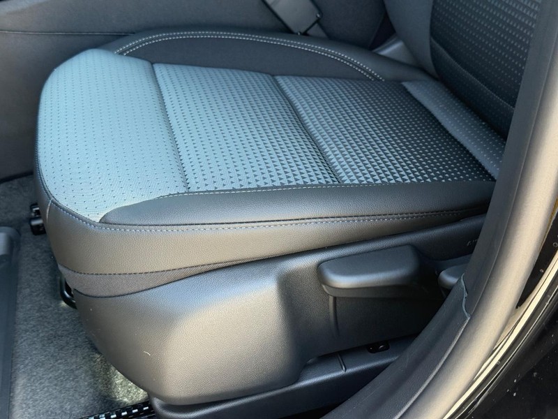 Chevrolet Trax Vehicle Full-screen Gallery Image 18