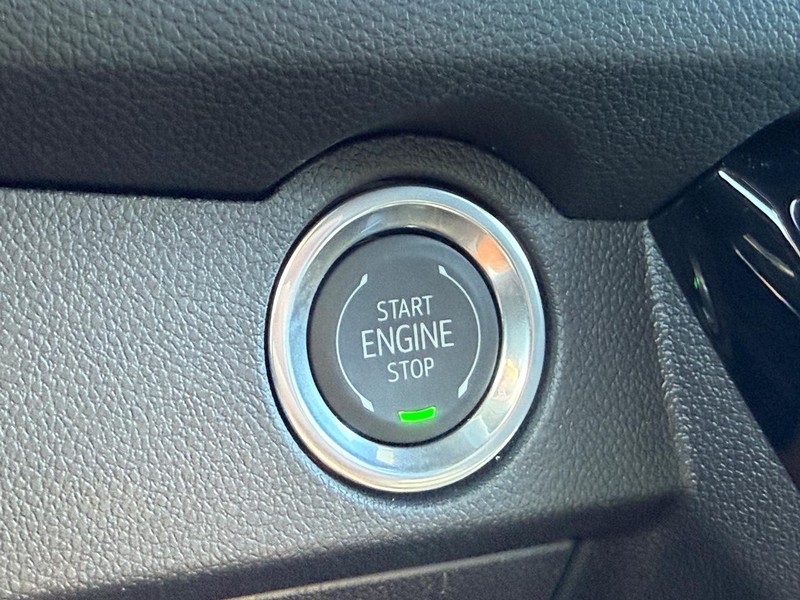 Chevrolet Traverse Vehicle Full-screen Gallery Image 12