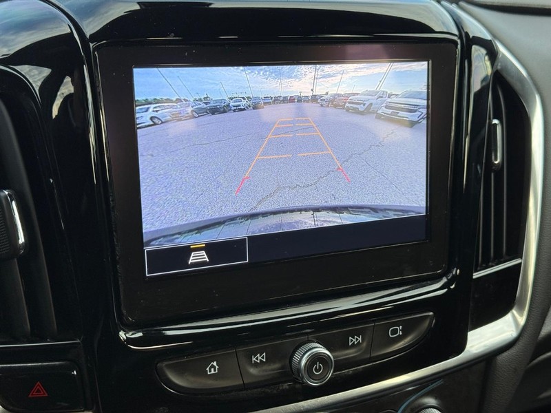 Chevrolet Traverse Vehicle Full-screen Gallery Image 18
