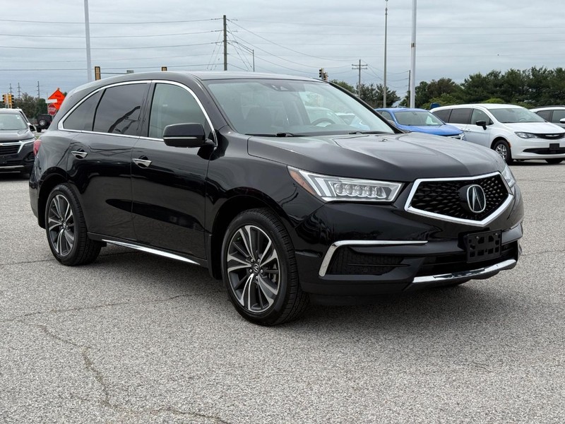 Acura MDX Vehicle Full-screen Gallery Image 8