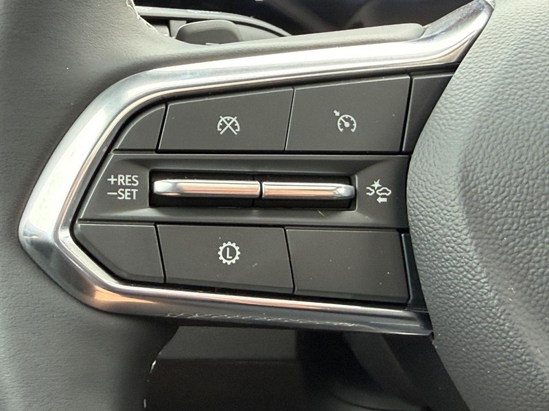 Chevrolet Traverse Vehicle Full-screen Gallery Image 10