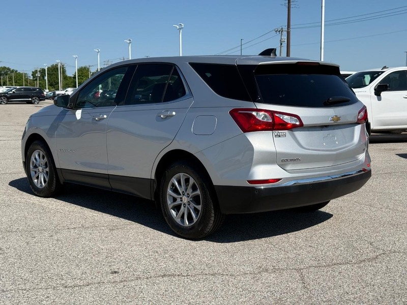 Chevrolet Equinox Vehicle Full-screen Gallery Image 03
