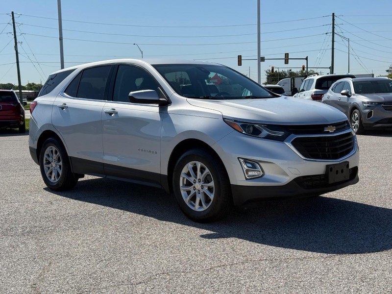 Chevrolet Equinox Vehicle Full-screen Gallery Image 08