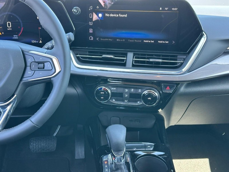 Chevrolet Trax Vehicle Full-screen Gallery Image 7