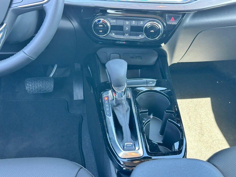 Chevrolet Trax Vehicle Full-screen Gallery Image 8