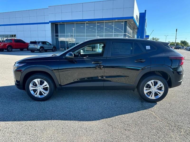 Chevrolet Trax Vehicle Full-screen Gallery Image 2