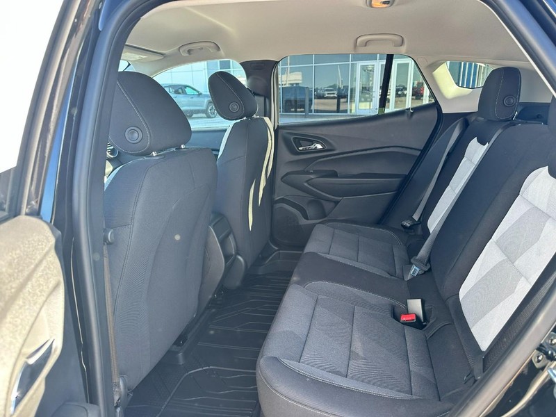 Chevrolet Trax Vehicle Full-screen Gallery Image 4