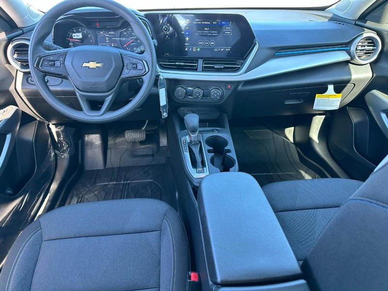 Chevrolet Trax Vehicle Full-screen Gallery Image 5