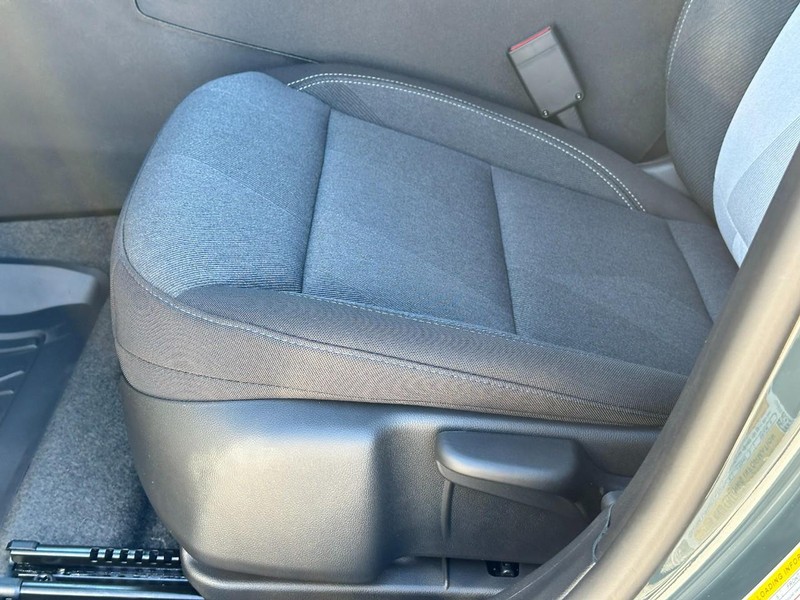 Chevrolet Trax Vehicle Full-screen Gallery Image 10