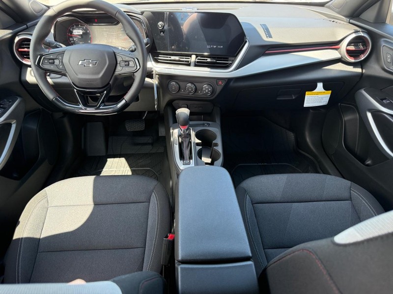 Chevrolet Trax Vehicle Full-screen Gallery Image 6