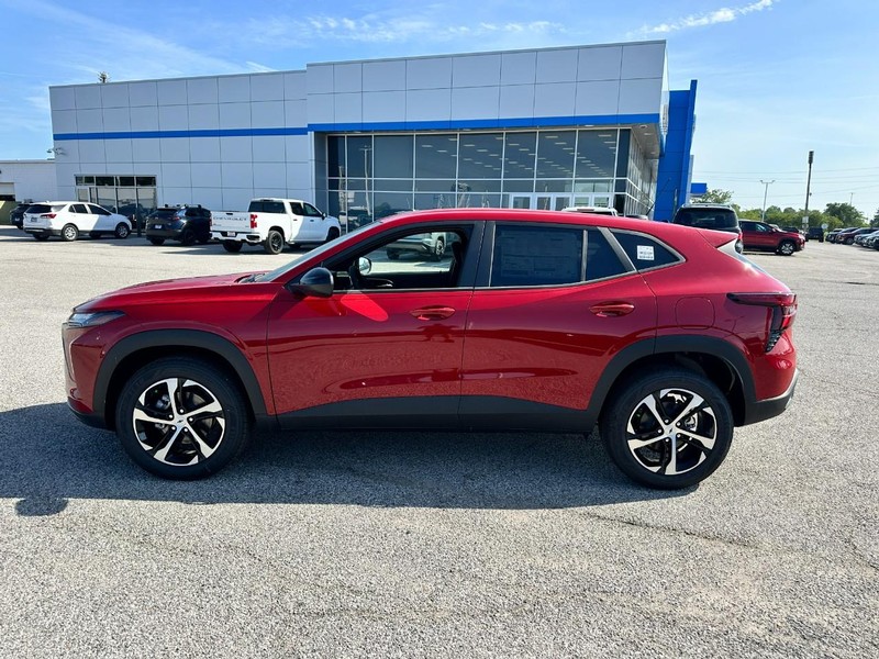 Chevrolet Trax Vehicle Full-screen Gallery Image 2
