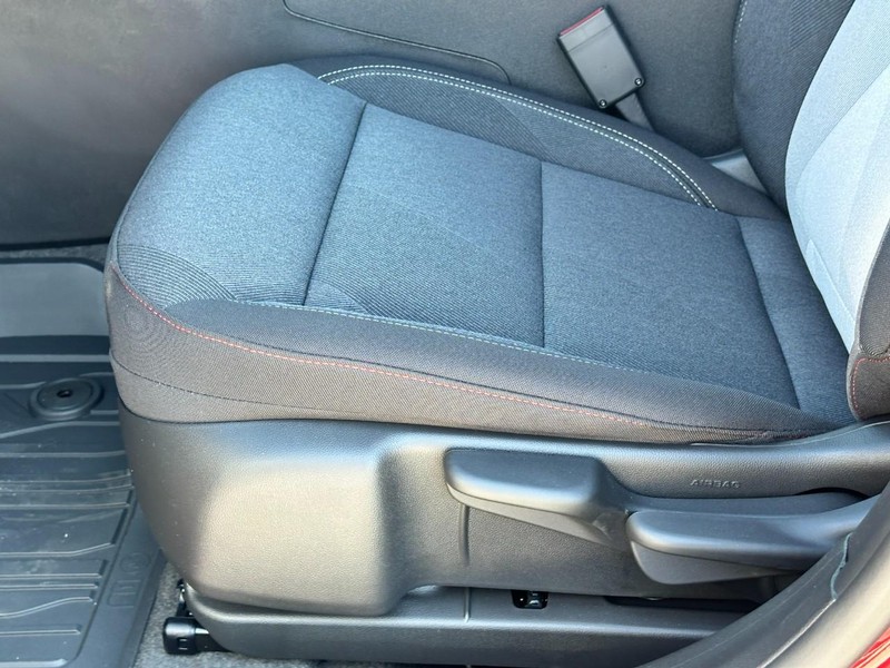 Chevrolet Trax Vehicle Full-screen Gallery Image 10