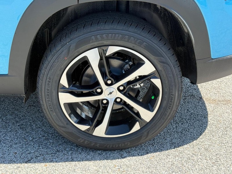 Chevrolet Trax Vehicle Full-screen Gallery Image 4