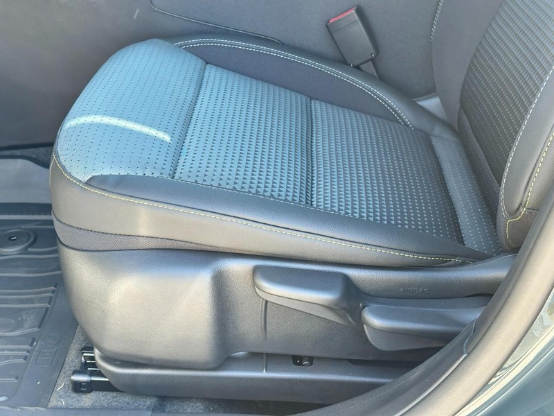 Chevrolet Trax Vehicle Full-screen Gallery Image 11