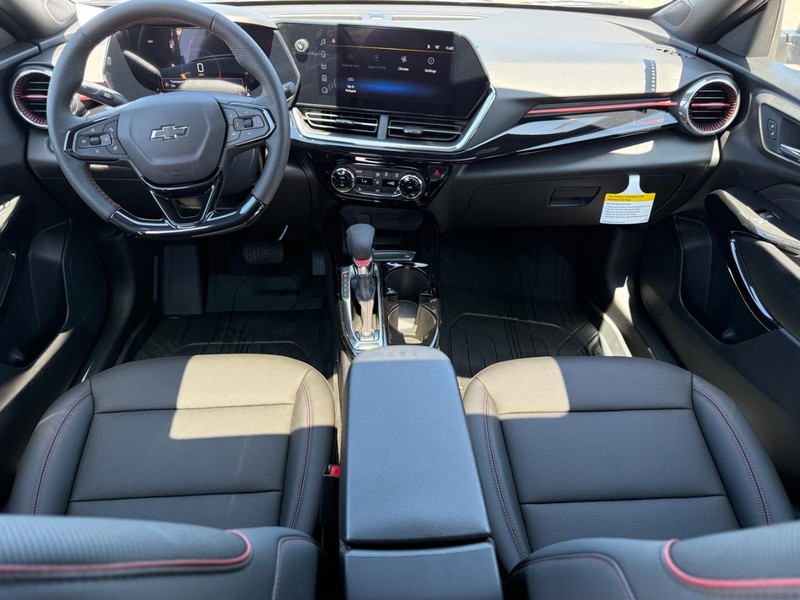Chevrolet Trax Vehicle Full-screen Gallery Image 7