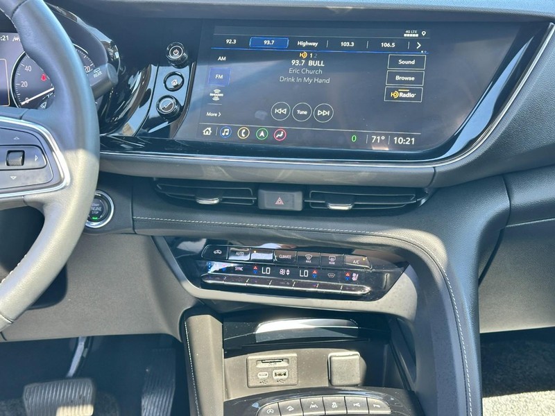 Buick Envision Vehicle Full-screen Gallery Image 14