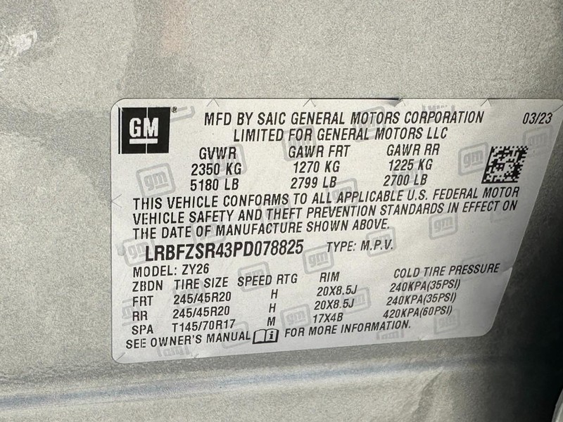 Buick Envision Vehicle Full-screen Gallery Image 26