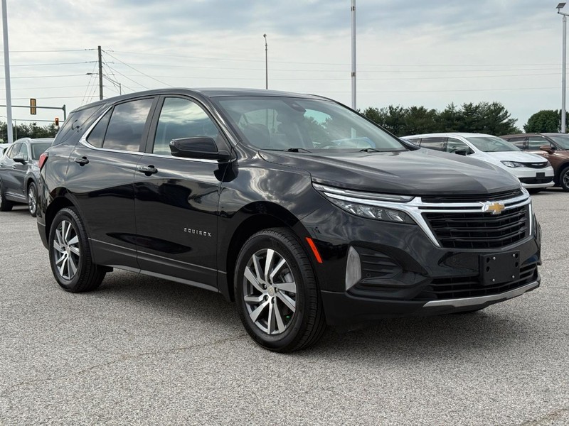 Chevrolet Equinox Vehicle Full-screen Gallery Image 8