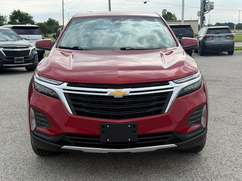 Chevrolet Equinox Vehicle Full-screen Gallery Image 9